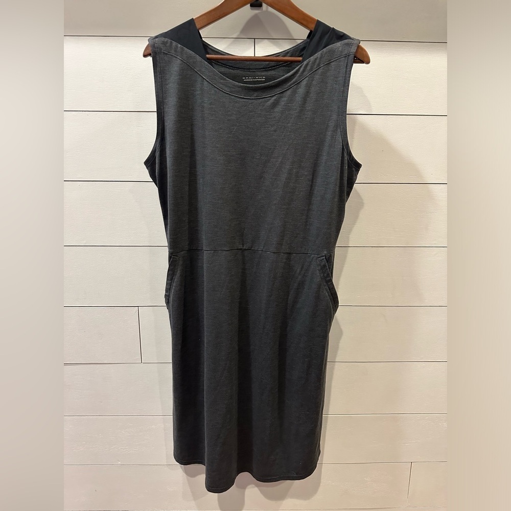 Columbia Omni Shield  Black Sleeveless Dress- size Large